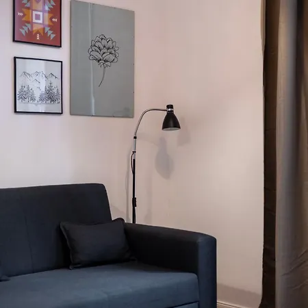 Urban Ease N' Simple Comfort In The Core 부다페스트