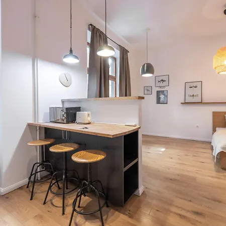 Urban Ease N' Simple Comfort In The Core Apartamento *